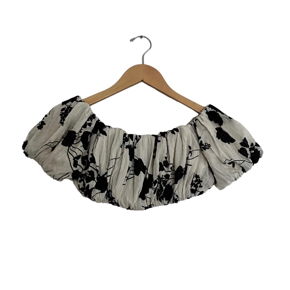 Mango Floral TexturedBlack and White Crop Top Size S